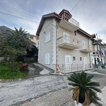 פימונטה Bed And Breakfast Il Ceppo Wild מראה חיצוני תמונה